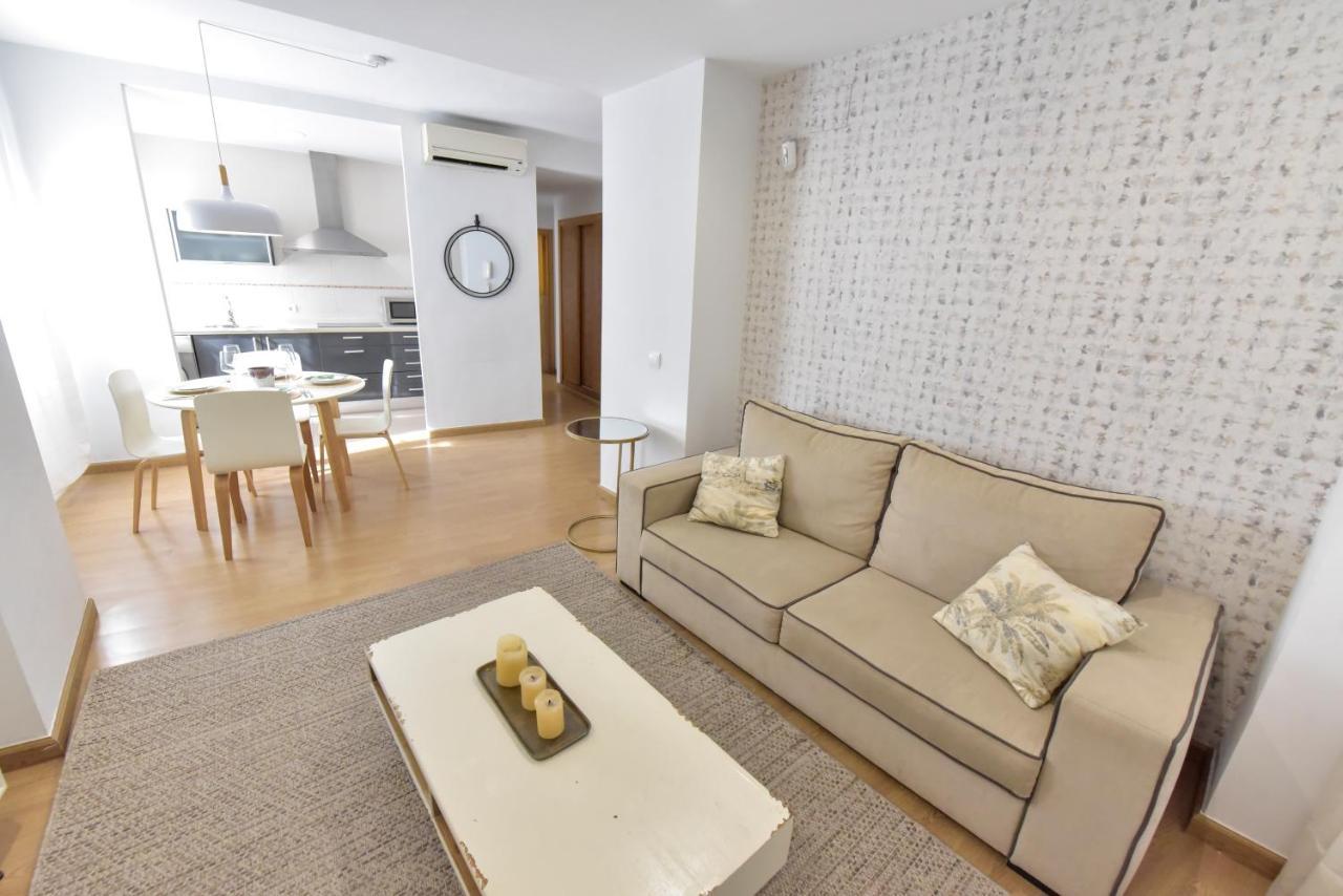 New! Retro Apartment In Central Neighbourhood Sewilla Zewnętrze zdjęcie