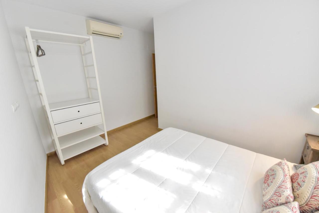 New! Retro Apartment In Central Neighbourhood Sewilla Zewnętrze zdjęcie